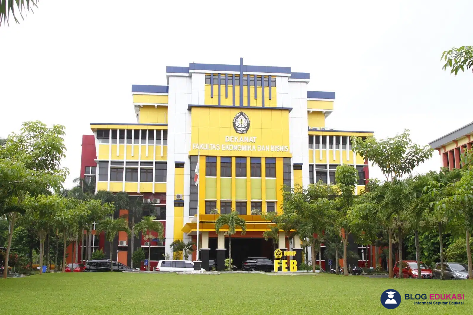 Administrasi Bisnis Undip