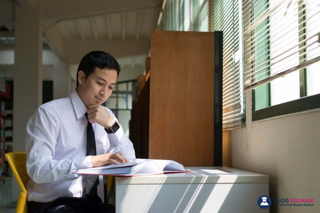 ilmu pemerintahan kerja apa